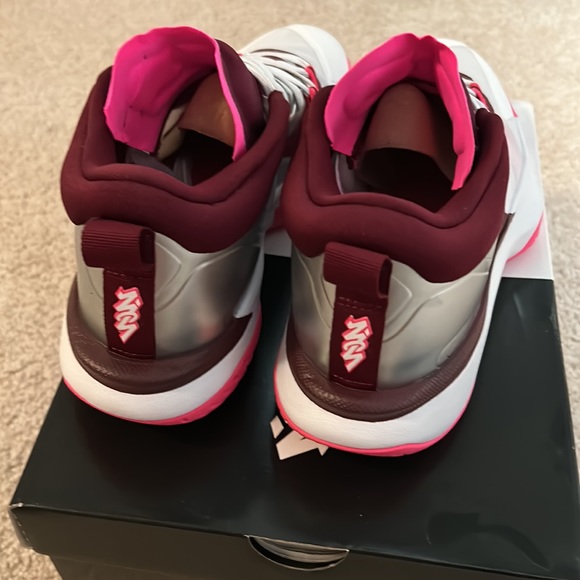 Jordan Zion 1 size 8.5 men’s - Picture 3 of 8